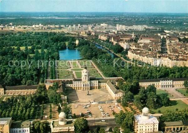 Berlin Charlottenburger Schloss Fliegeraufnahm