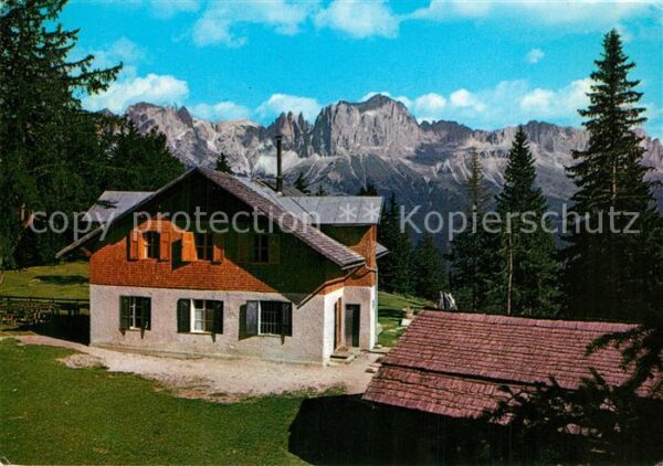 Tiers Tires Tschafonhütte mit Monte Cavone Dolomite