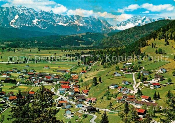 Wallgau gegen Wettersteinwand Zugspitze