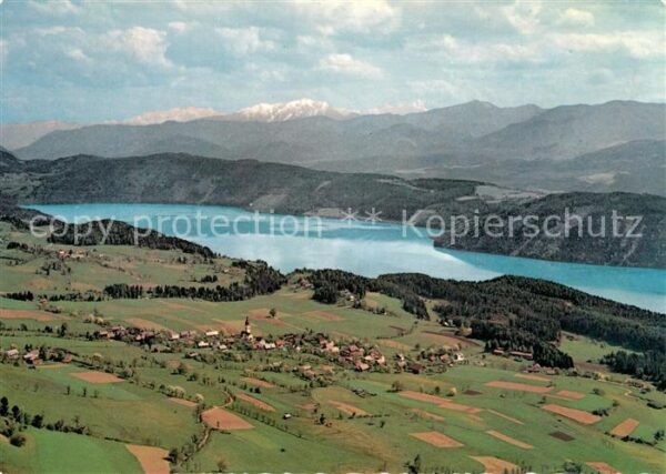 Obermillstatt Kaernten Fliegeraufnahme mit Millstätersee