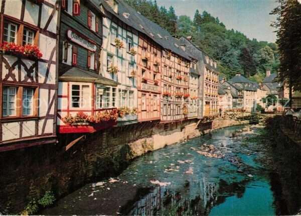 Monschau Fachwerkhäuser an der Rur