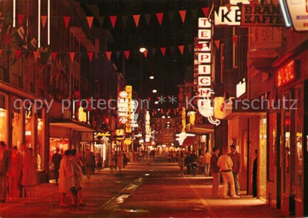 Wilhelmshaven Marktstrasse bei Nacht
