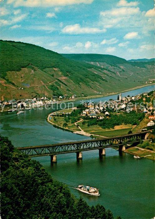 Alf Mosel mit Bullay Moselbrücke Weinberge