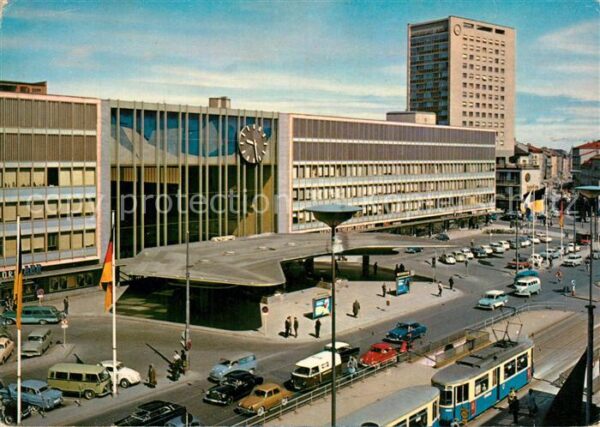 Muenchen Hauptbahnhof Strassenbahn
