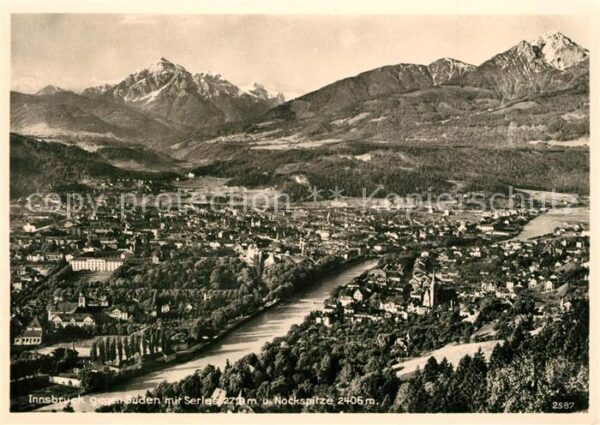 Innsbruck Panorama Blick gegen Serles und Nockspi