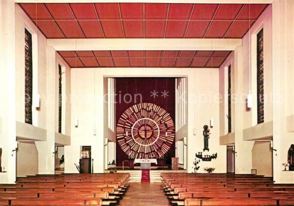 Oer-Erkenschwick Pfarrkirche Christus König Innenansicht