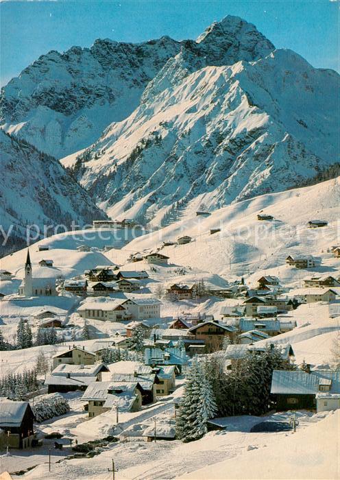 Hirschegg Kleinwalsertal Vorarlberg Winterpanorama mit Widderstein Alpen