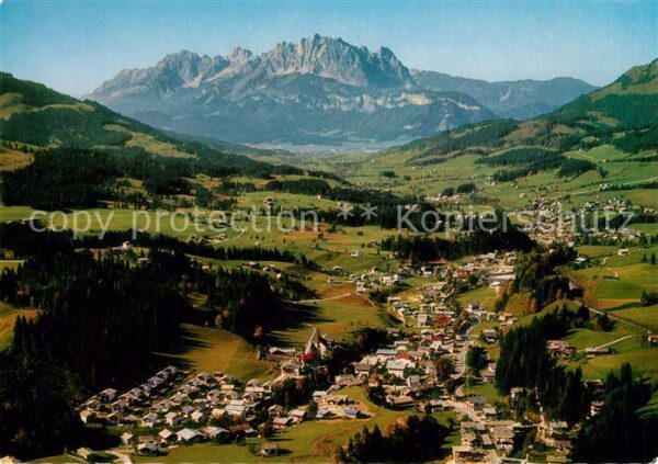 Fieberbrunn Tirol Panorama mit Wildem Kaiser Kaisergebirg