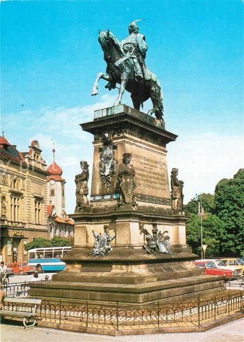 Lazne Podebrady Soch krale Jiriho