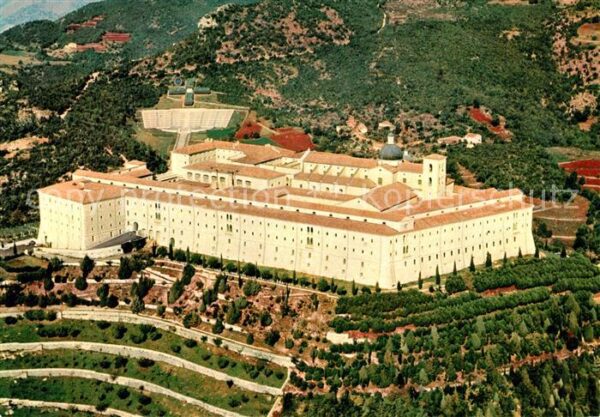 Montecassino Abbazia Abtei Fliegeraufnahme