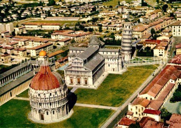 Pisa Veduta aerea di Piazza dei Miracoli Pla
