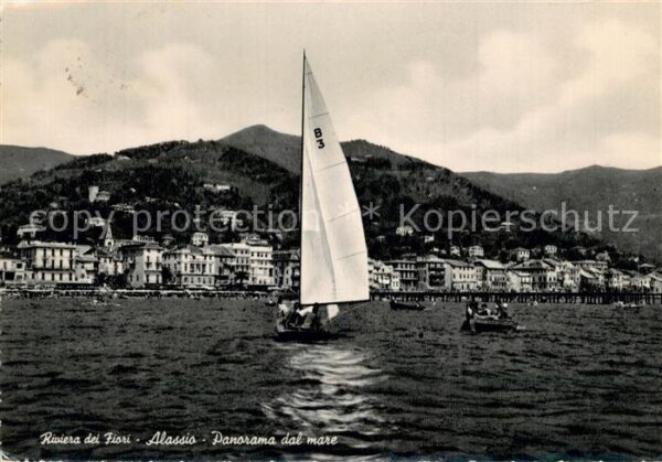 ALASSIO Savona Liguria IT Panorama dal mare