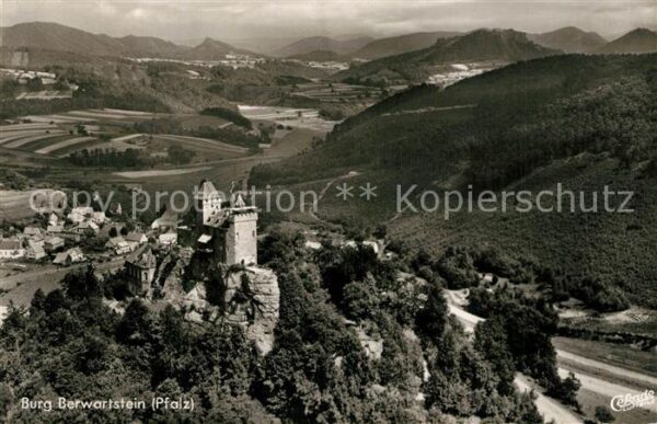 Doerrenbach Burg Berwartstein Fliegeraufnahme