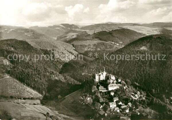 Lauenstein Oberfranken Fliegeraufnahme mit Burg Lauenstein