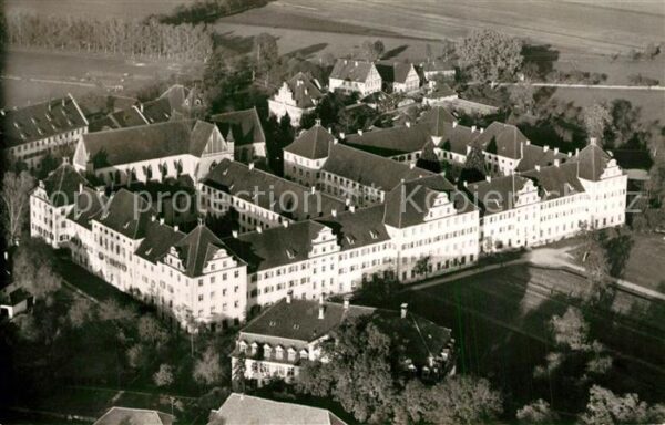 Salem Baden Schloss Fliegeraufnahme