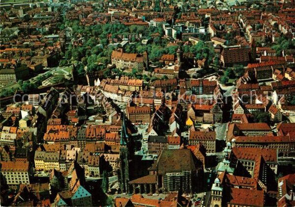 Nuernberg Blick über die Stadt Fliegeraufnahme