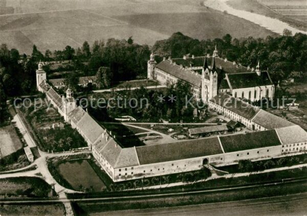 Corvey Schloss ehemalige Reichsabtei Fliegerau