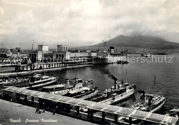 Napoli Neapel Stazione Marittima