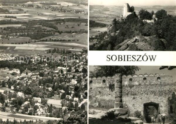 Sobieszow Ruiny zamku Chojnik dziedziniec glowny