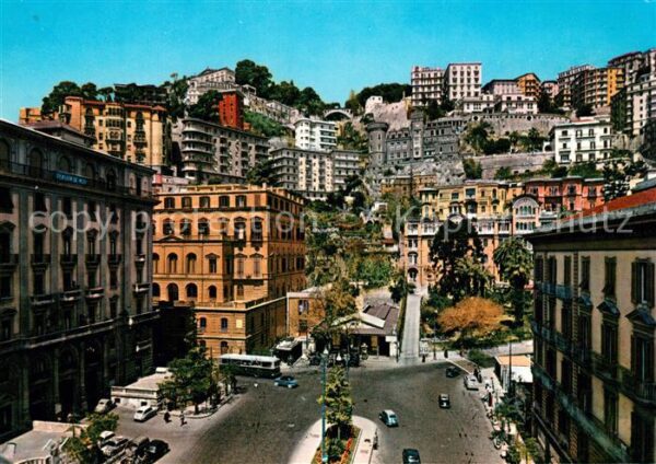 Napoli Neapel Piazza Amedeo