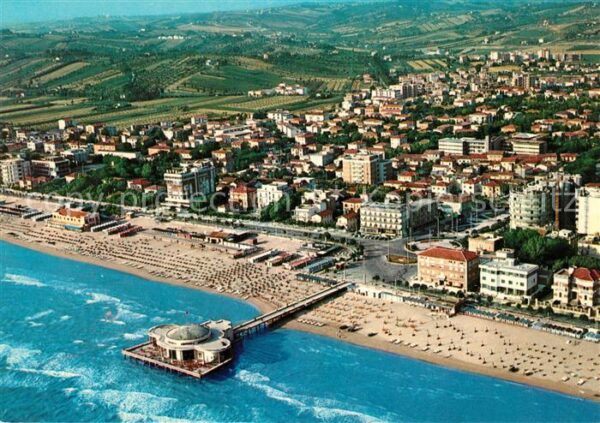 Senigallia Fliegeraufnahme mit Strand und Seebrück