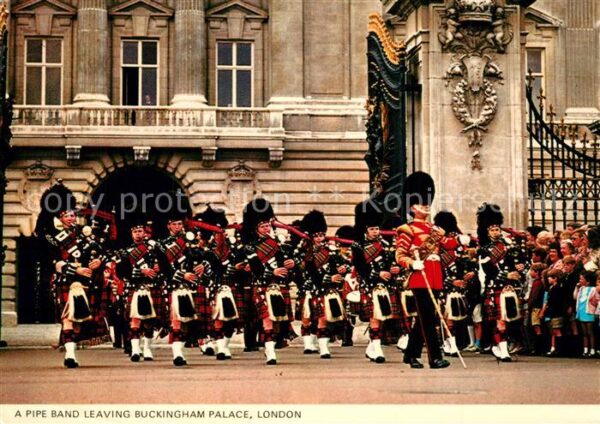 Leibgarde Wache Pipe Band Buckingham Palace London