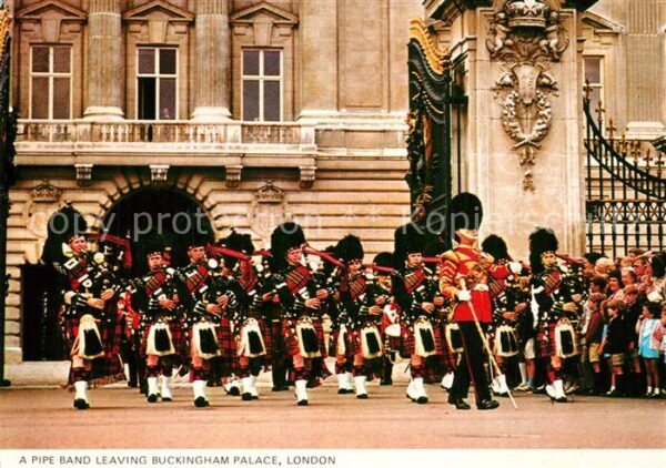 Leibgarde Wache Pipe Band Buckingham Palace London