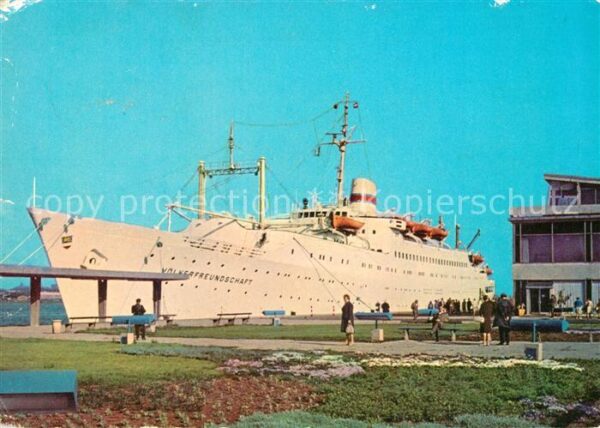 Schiffe Ships Navires MS V?lkerfreundschaft
