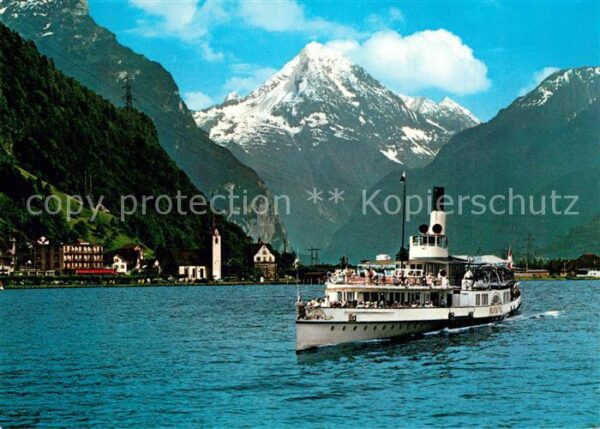 Dampfer Seitenrad Flüelen Vierwaldstättersee Bristenstock