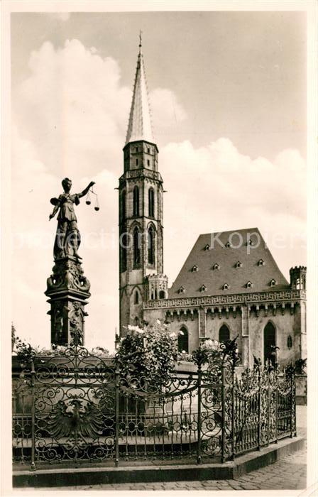 Frankfurt Main Gerechtigkeitsbrunnen und Nikolaikirche