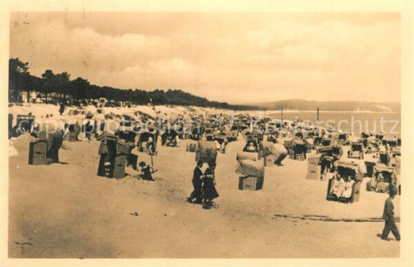 Goehren Ruegen Strandpartie