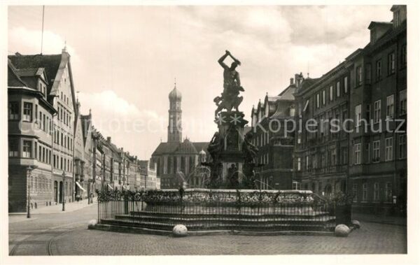 Augsburg Maximilianstr mit Herkulesbrunnen und U