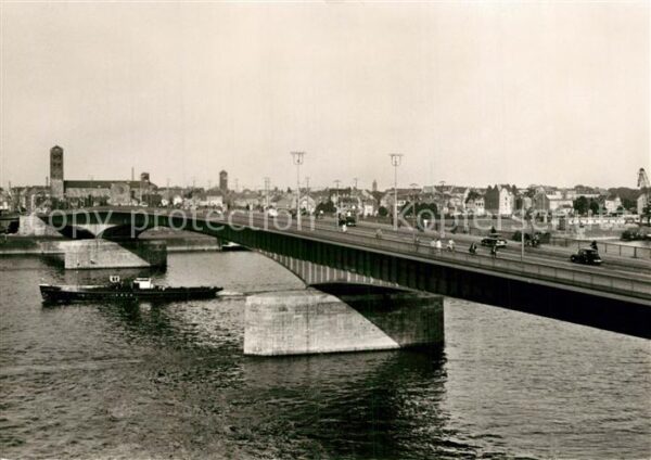 Koeln Rhein Deutzer Brücke