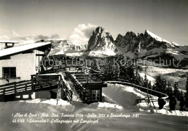 Seiser Alm Dolomiten mit Sellagruppe und Langkofel