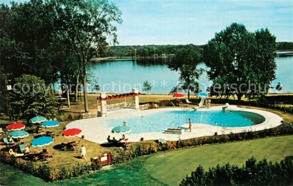 Quebec Chateau Montebello Ourdoor Pool