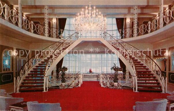 Montreal Quebec Ramada Inn Foyer