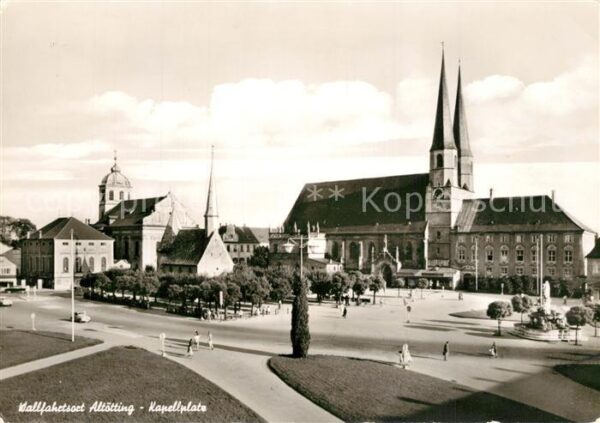 Altoetting Kapellplatz Wallfahrtsort Kirche