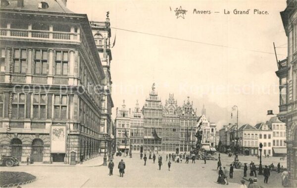 Anvers Antwerpen La Grande Place Fontaine Brabo Monument