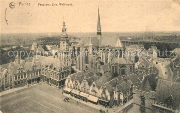 Furnes Veurne West-Vlaanderen Belgie Panorama Eglise Sainte Walburge