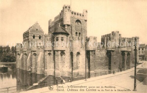Gand Belgien Chateau des Comtes de Flandre vu du Pon