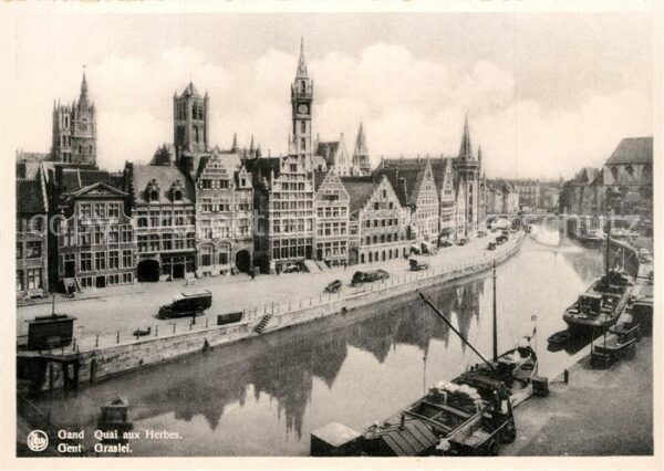 Gand Belgien Quai aux Herbes Bateaux