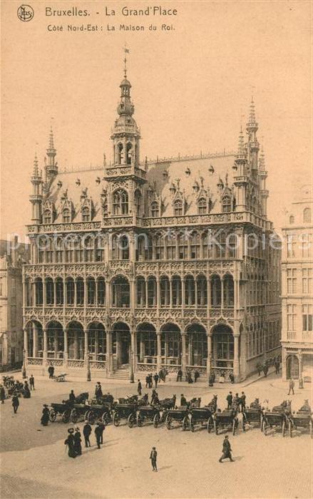 Bruxelles Bruessel Grand Place Pferdekutschen