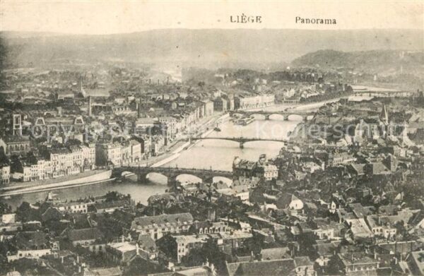 Liege Luettich Fliegeraufnahme Brückenpartie