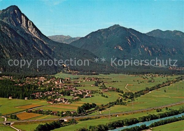 Muenster Tirol Fliegeraufnahme mit Rofangebirge