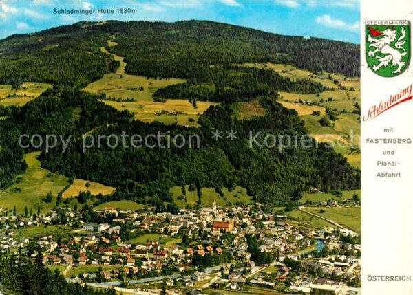 Schladming Obersteiermark Bergstadt mit Fastenberg und Planaiabfa