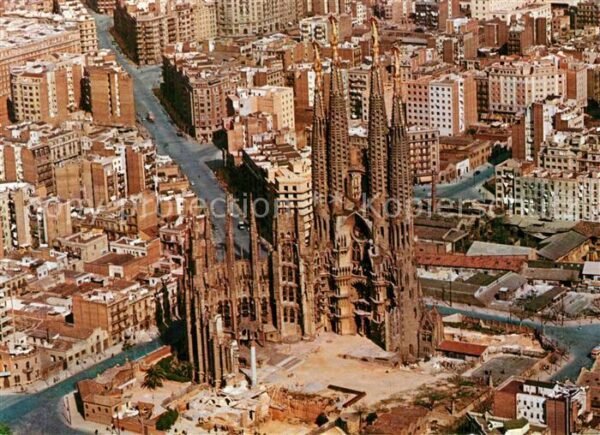 Barcelona Cataluna Sagrada Familia vista aérea