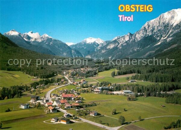 Obsteig Tirol Alpenpanorama Fliegeraufnahme