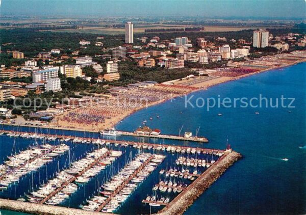 Milano Marittima Hafen Strand Fliegeraufnahme