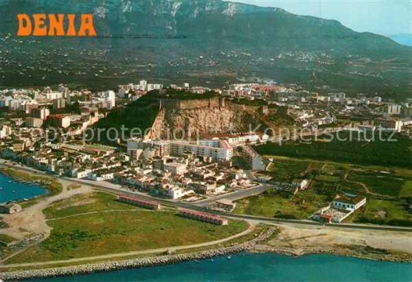 Denia Pueblo y Castillo vista aérea