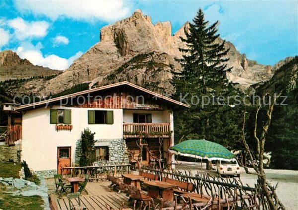 Val Badia S. Cassiano Rifugio Capanna Alpina